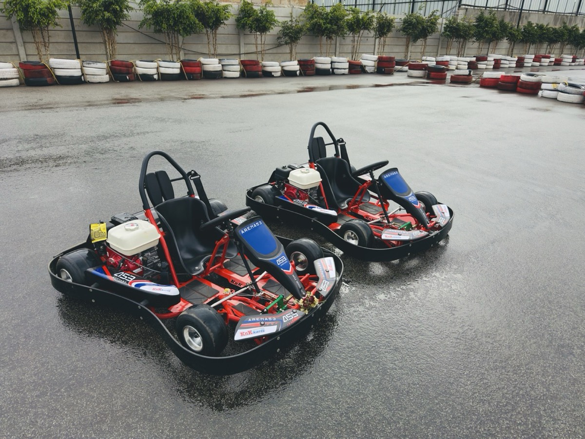Arena53 junior go-karts on the track